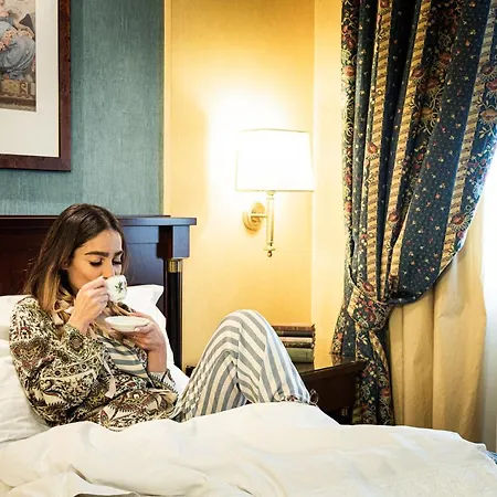 Отель Petite Fleur