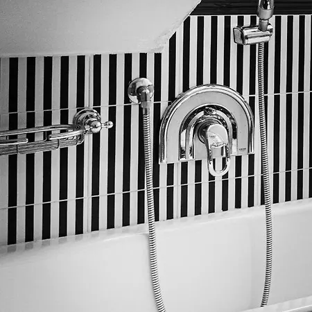 Hotel Petite Fleur 3*