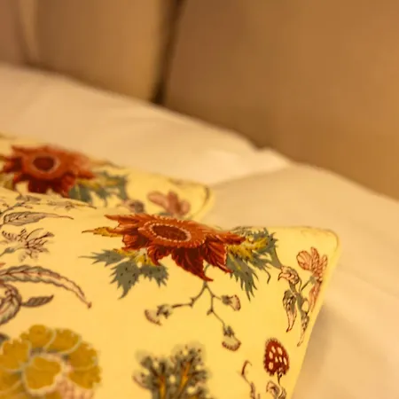 Petite Fleur 3*