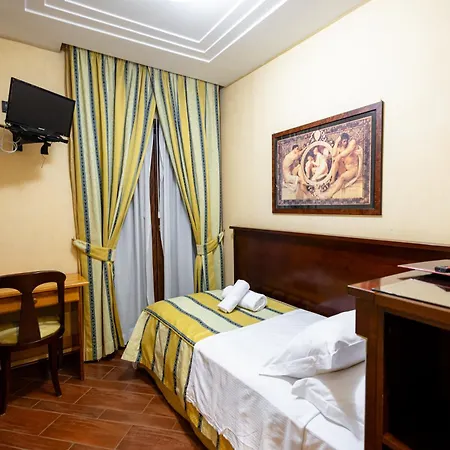 Petite Fleur Отель 3*