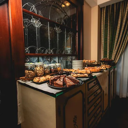 Petite Fleur Hotel 3*